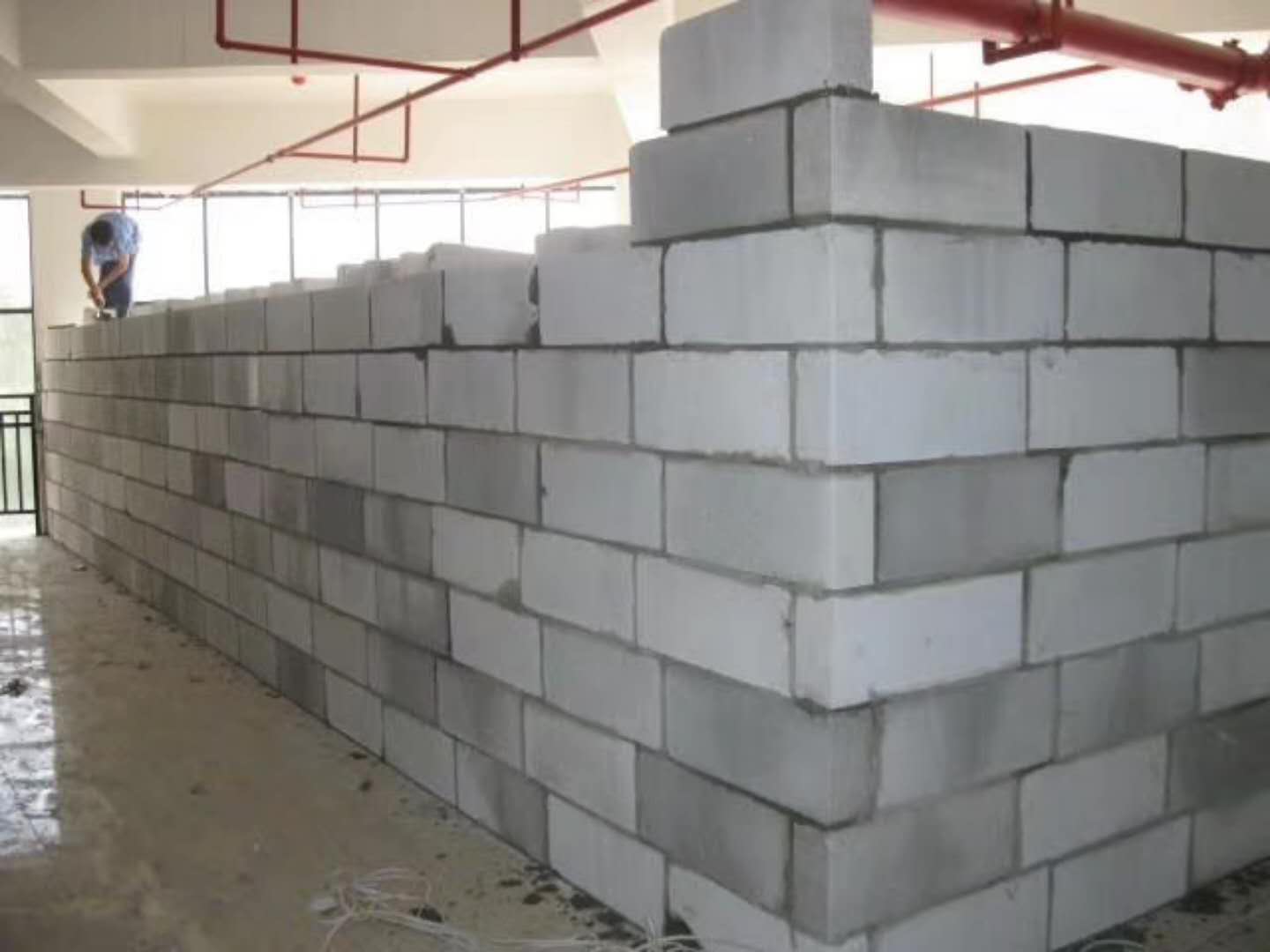 平舆蒸压加气混凝土砌块承重墙静力和抗震性能的研究